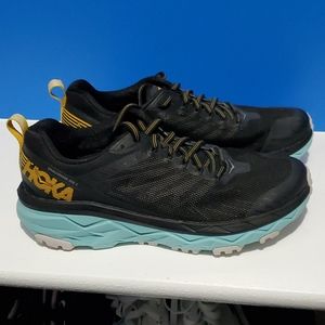 Hoka One Challenger ATR 5